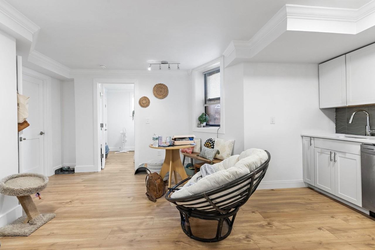 151 Sip Ave #38 - Photo 5 of 12