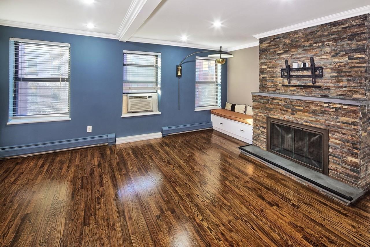 205 Park Ave #4 - Photo 3 of 11