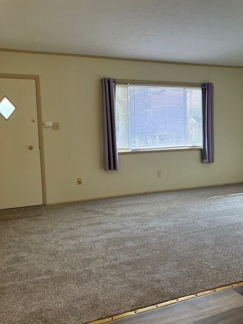 Washington 1610 - Photo 2 of 13