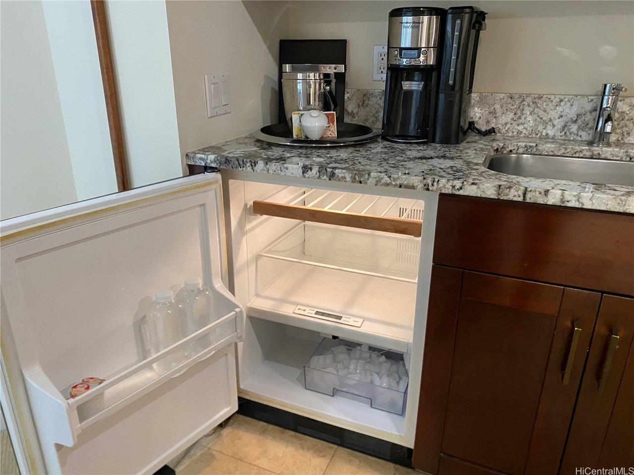 223 Saratoga Rd #2220 - Photo 4 of 15