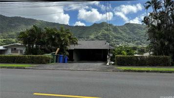featured image of 3339 Manoa Rd Unit 5