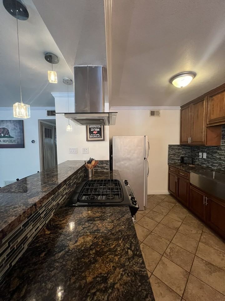 1160 Herbert Ave - Photo 5 of 26