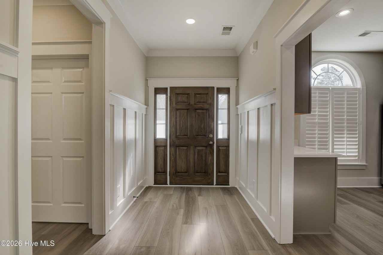 8856 Nottoway Ave Nw - Photo 4 of 39