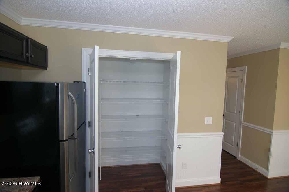 116 Chandler Dr Apt B - Photo 6 of 13