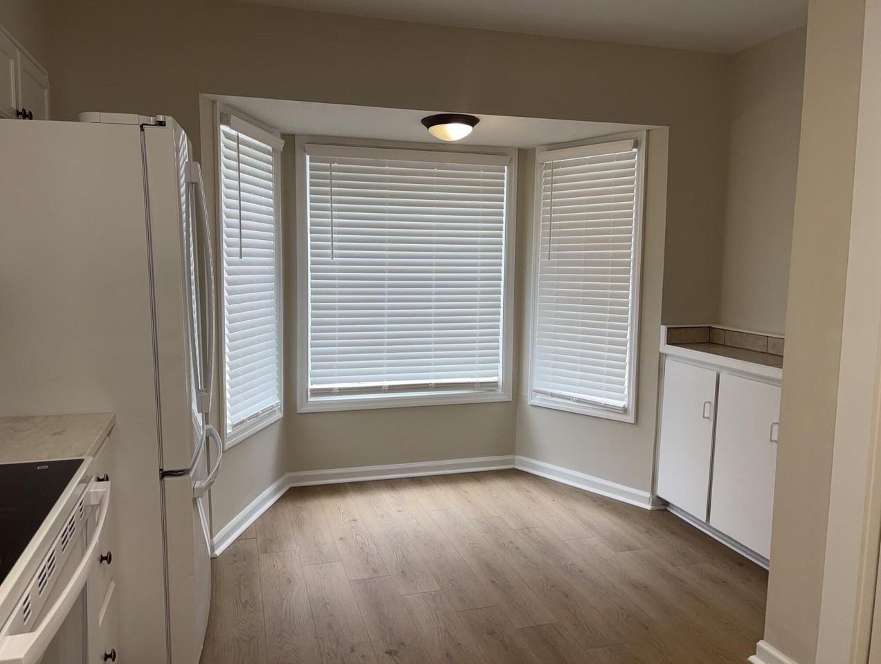 646 Center Court Dr - Photo 7 of 24