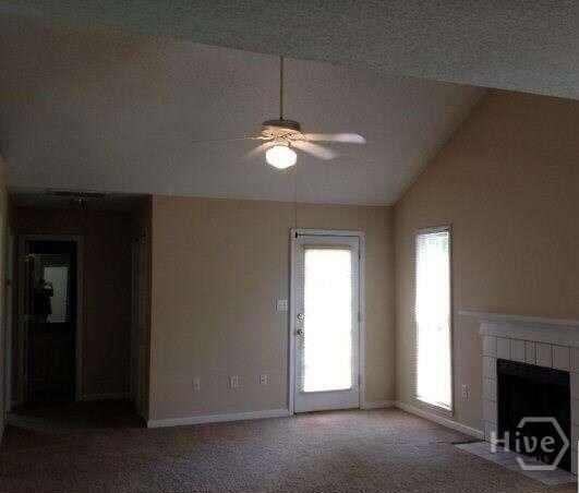 132 Warren Way - Photo 3 of 12