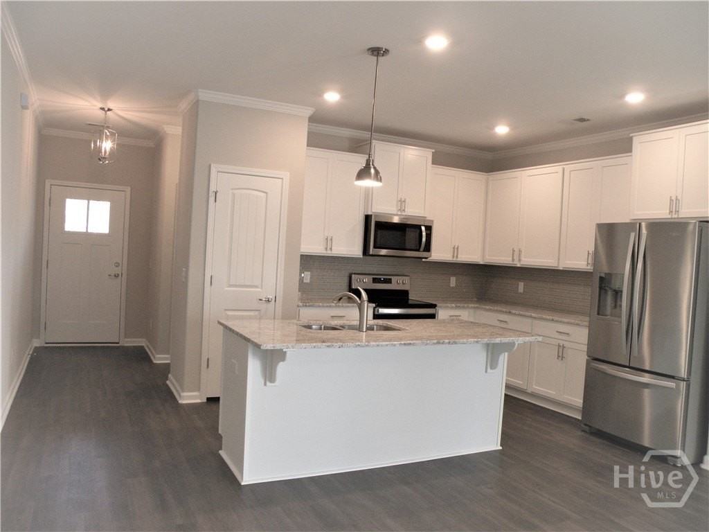 247 Sonoma Dr - Photo 4 of 31