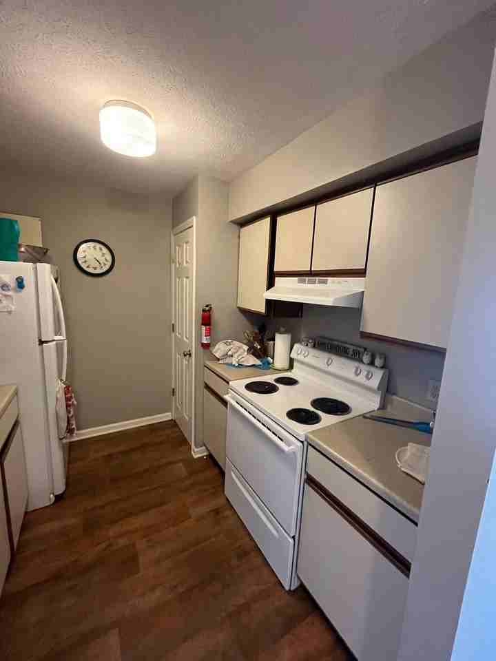 1010 Blue Ridge Dr #5 - Photo 6 of 18