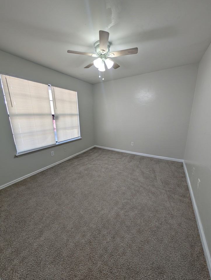 2350 Horne Avenue - Photo 5 of 12