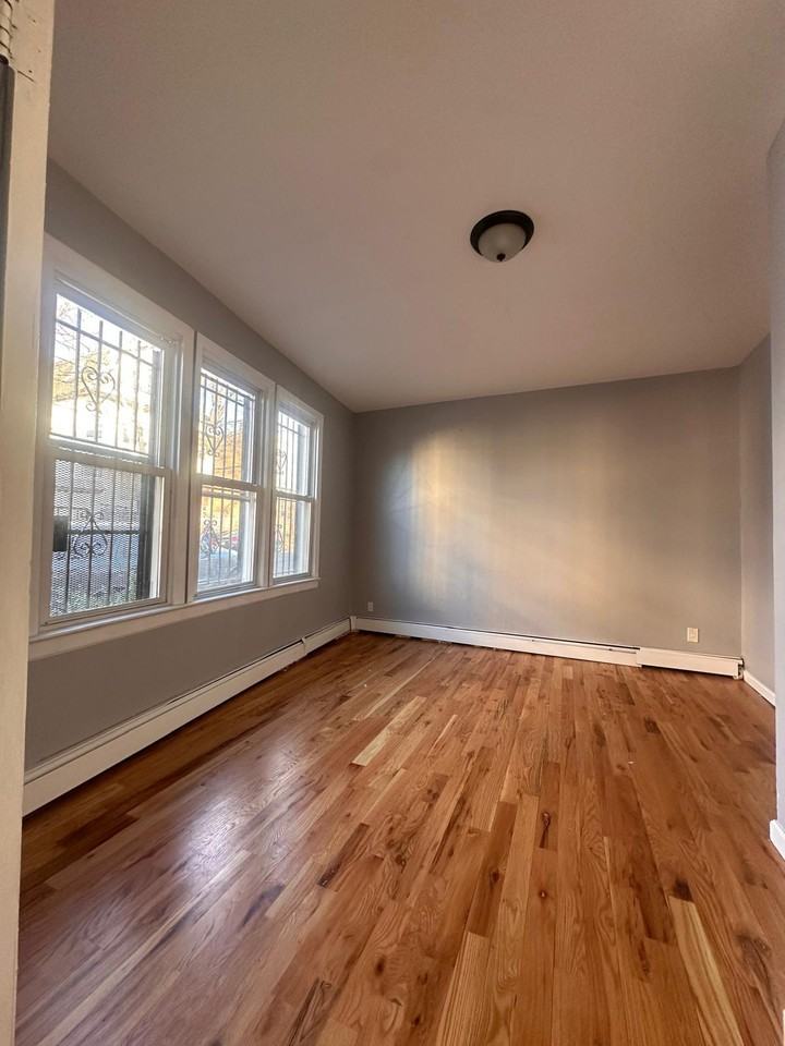 544 Grove St /NORTHEAST GROVE STREET NJ LLC - Photo 3 of 25