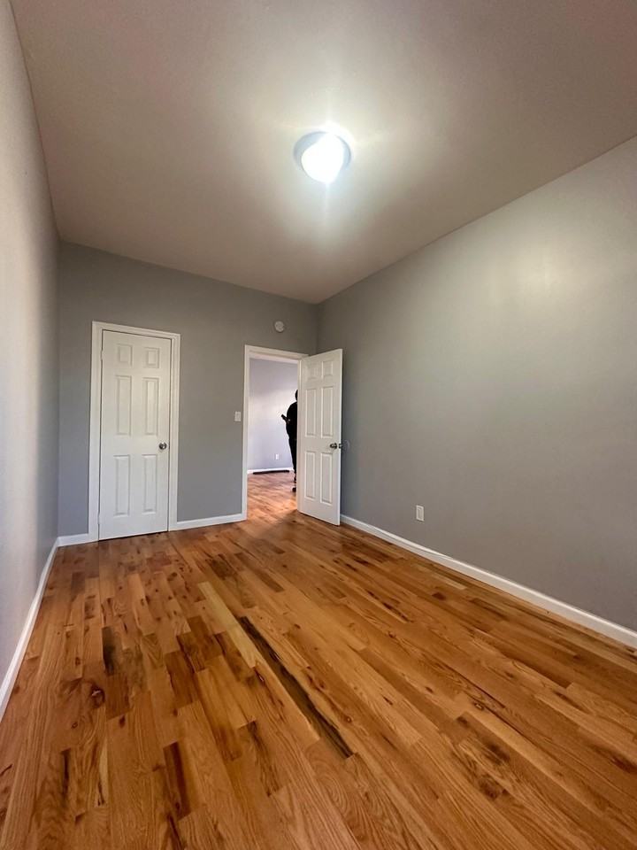 544 Grove St /NORTHEAST GROVE STREET NJ LLC - Photo 7 of 25