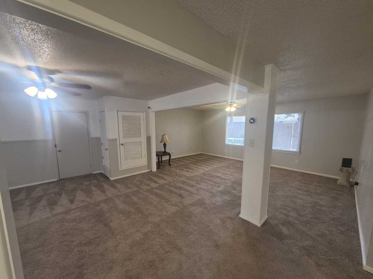 5216 15th St - Photo 3 of 23
