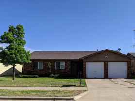 5525 Fordham St - Photo 1 of 1