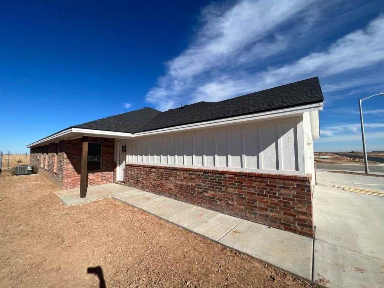 1407 17th St Unit A - Photo 2 of 18