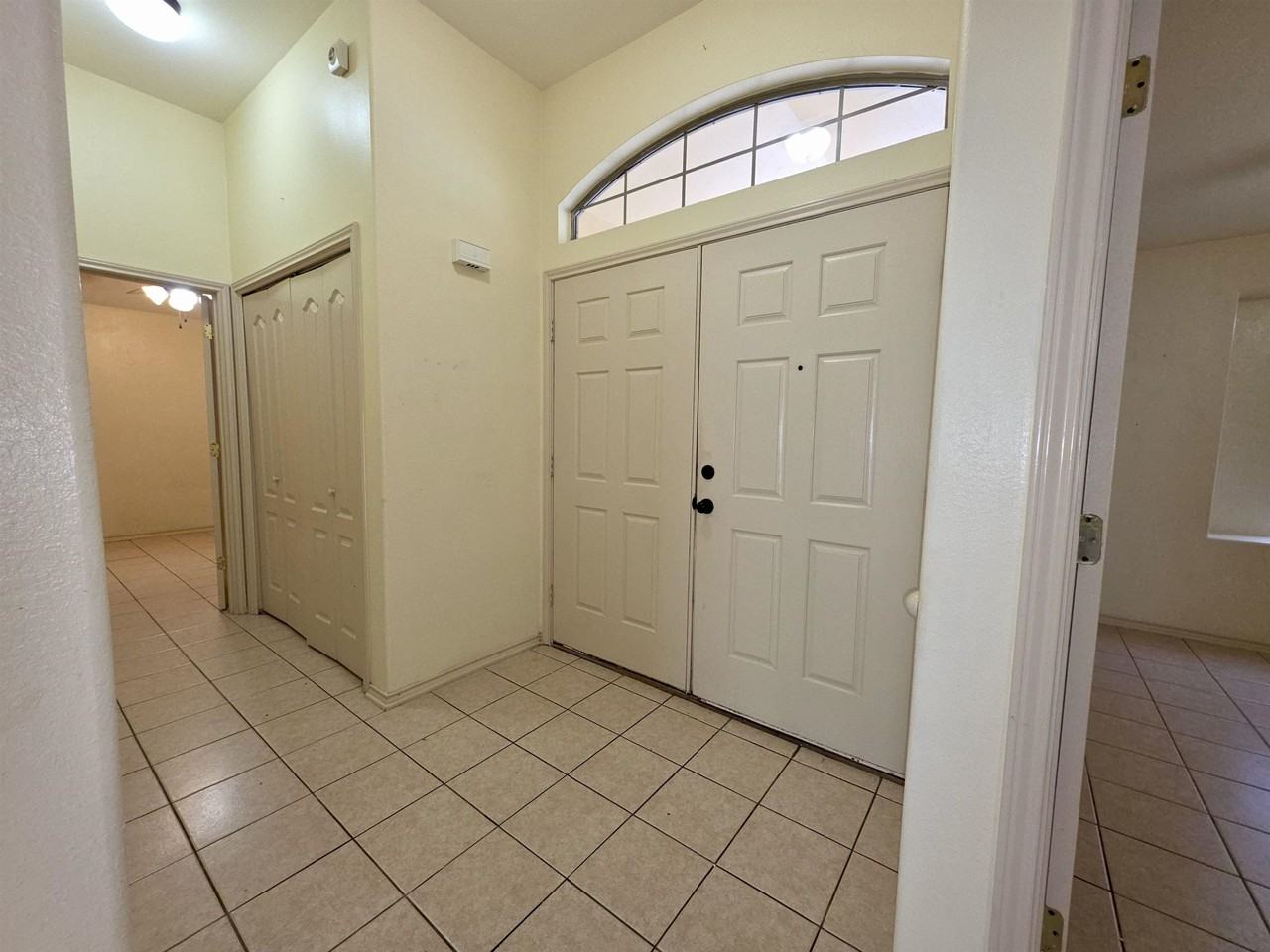 615 John Adams - Photo 3 of 19