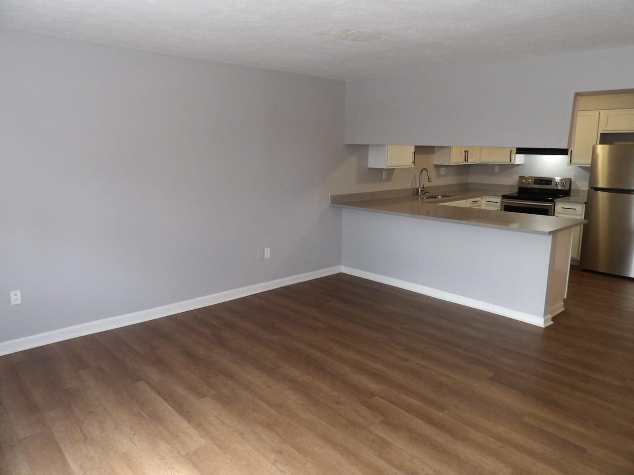 902 Plaza Dr Apt 1 - Photo 7 of 50