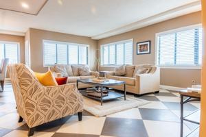 featured image of 355 S Broadway Apt 305
