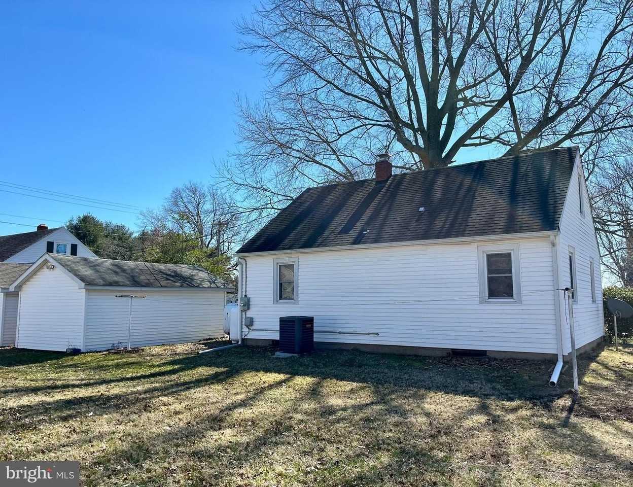 9 Ne 7th St - Photo 2 of 16