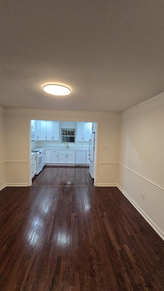 284 W CENTRAL #1 - Photo 6 of 21