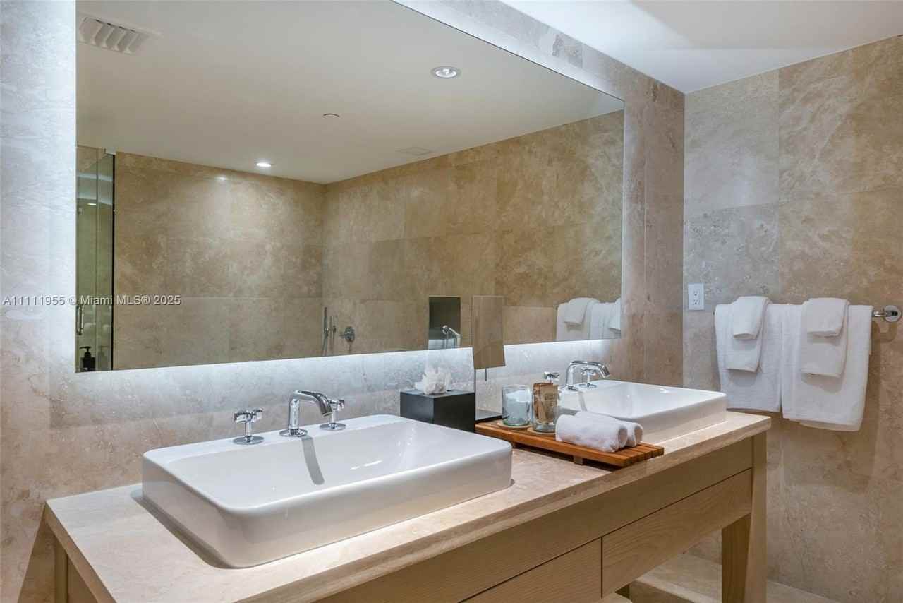 102 24th St #1144 - Photo 5 of 21