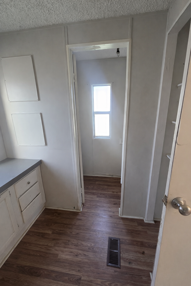 110 Deborah Drive . - Photo 2 of 23