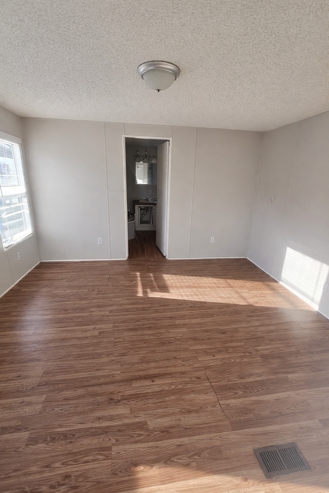 110 Deborah Drive . - Photo 3 of 23