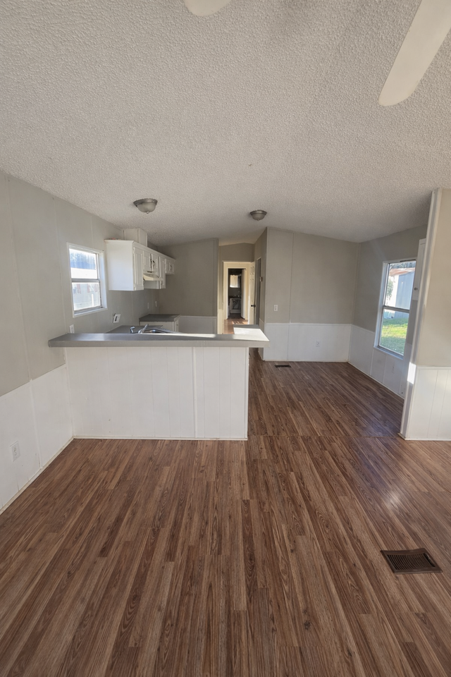 110 Deborah Drive . - Photo 5 of 23