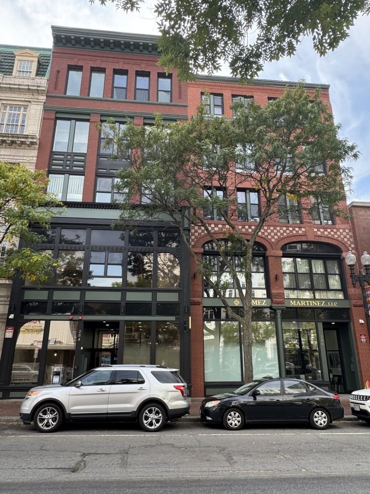 284 Essex Street - Photo 2 of 2