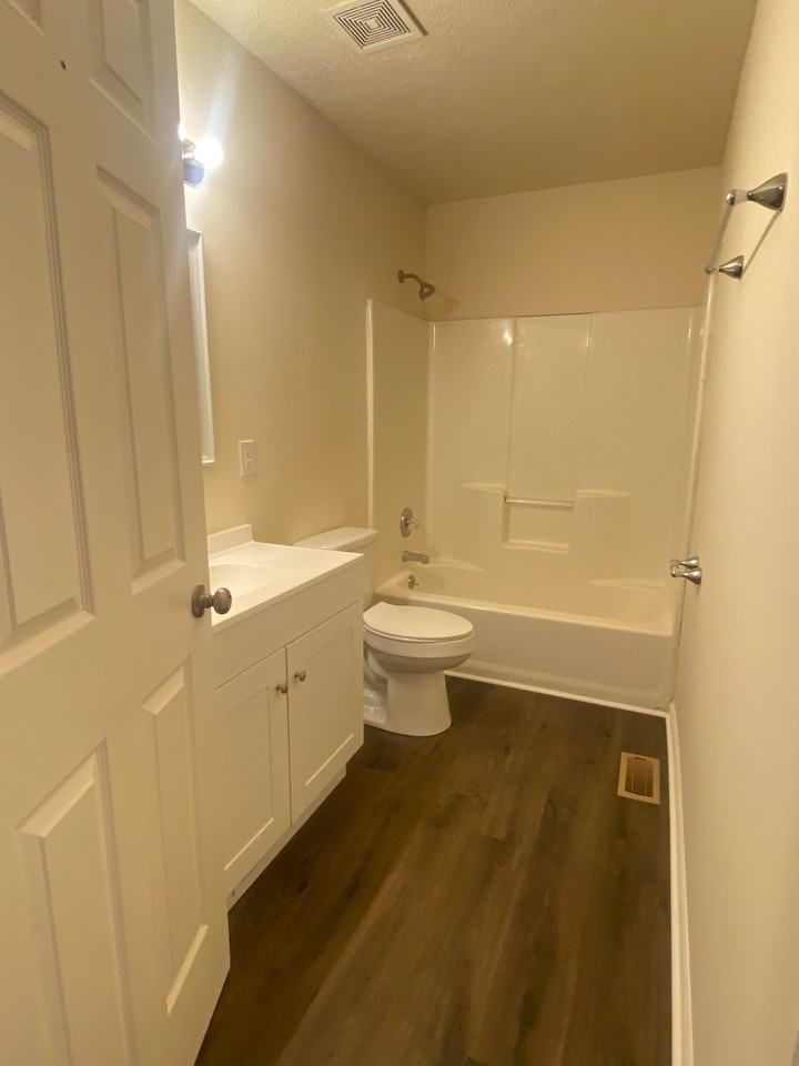 1708 Patrick Way - Photo 7 of 23