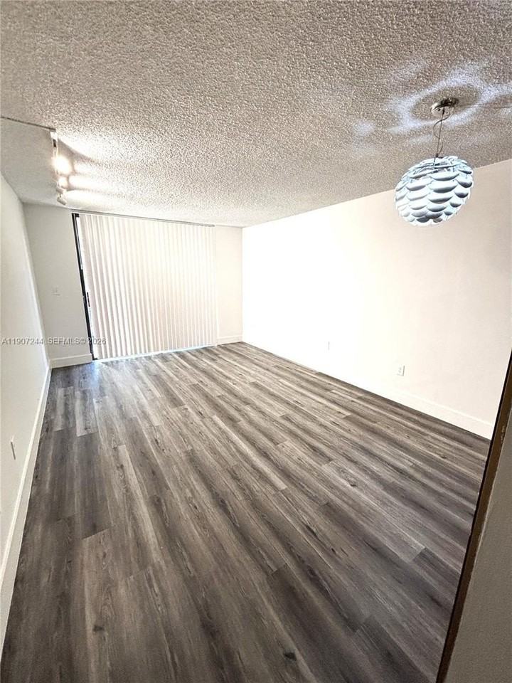 14321 N Kendall Dr #303F - Photo 2 of 9