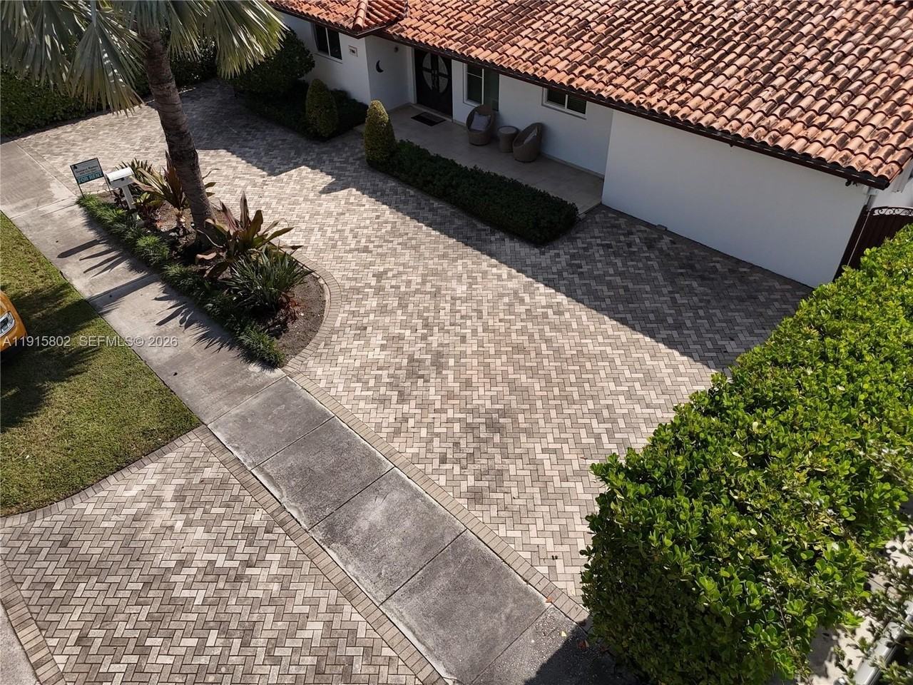 7780 Sw 28th St #7780 - Photo 3 of 50