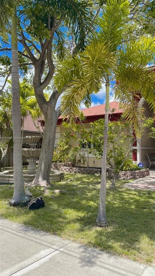 232 Sw 7th Ave #0 - Photo 6 of 36