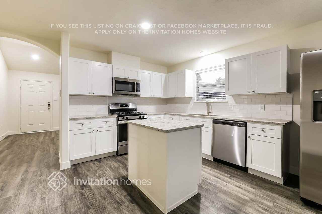 16102 Majestic Glen Ln - Photo 7 of 17
