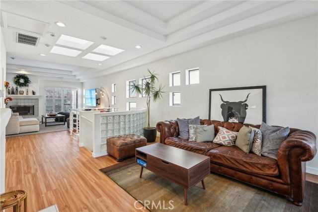 221 S Francisca Ave #A - Photo 7 of 8