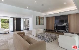 502 Evelyn Pl - Photo 6 of 8