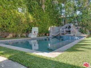 9033 Cresta Dr - Photo 2 of 8