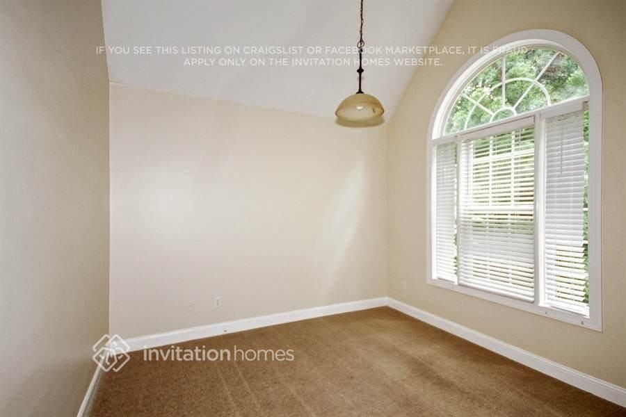 684 Marion Beavers Rd - Photo 2 of 11