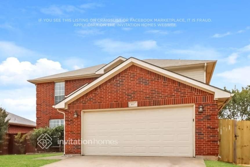 807 Yellow Tavern Ct - Photo 2 of 16