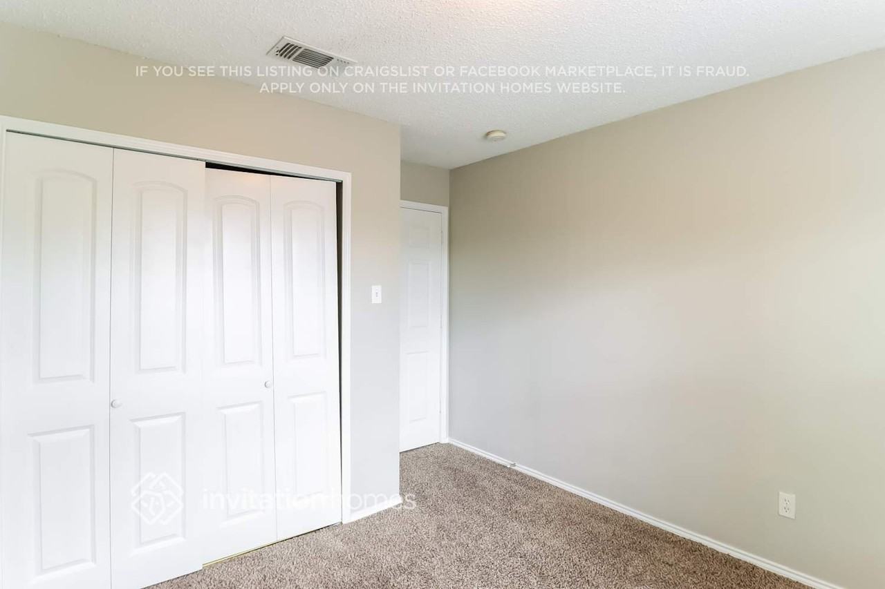 807 Yellow Tavern Ct - Photo 7 of 16