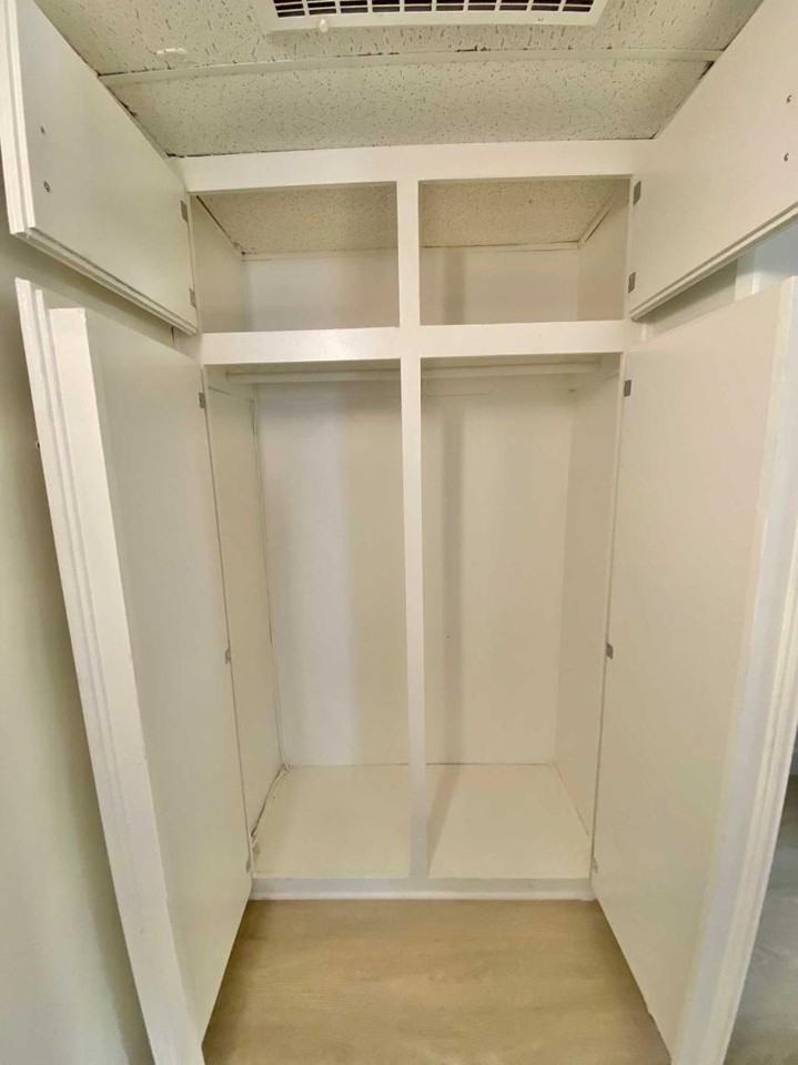 17859 Margate St - Photo 7 of 10