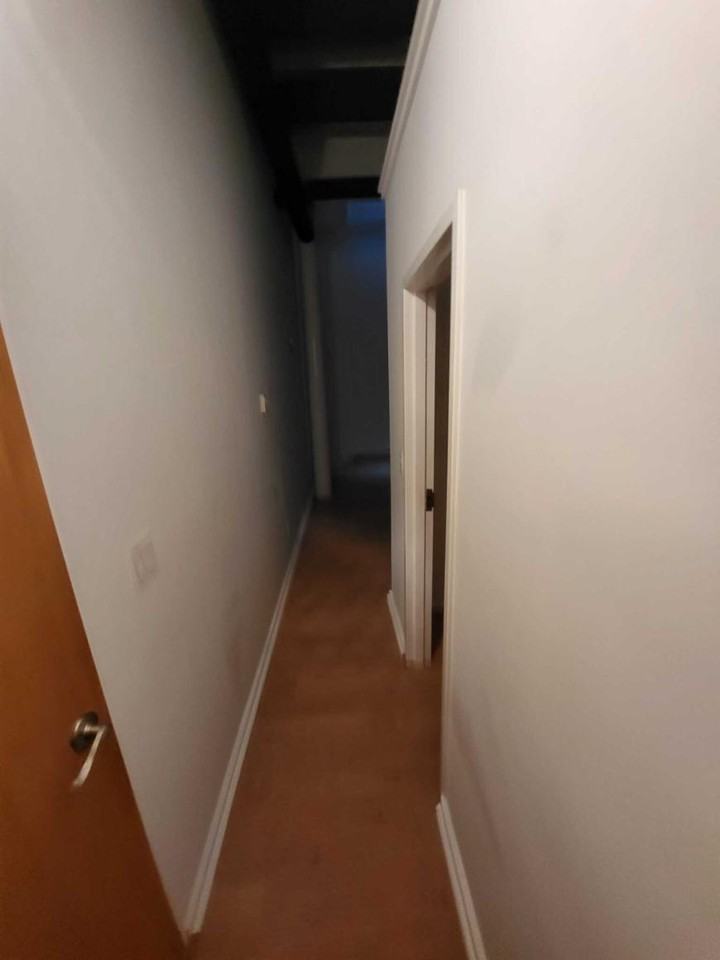 264 Friend St - Photo 2 of 8