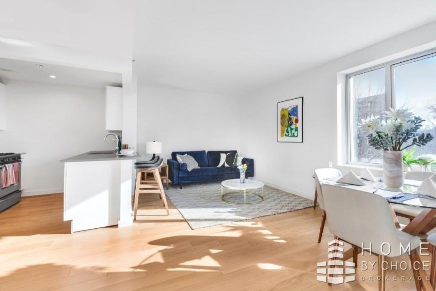 6570 Austin St - Photo 2 of 9