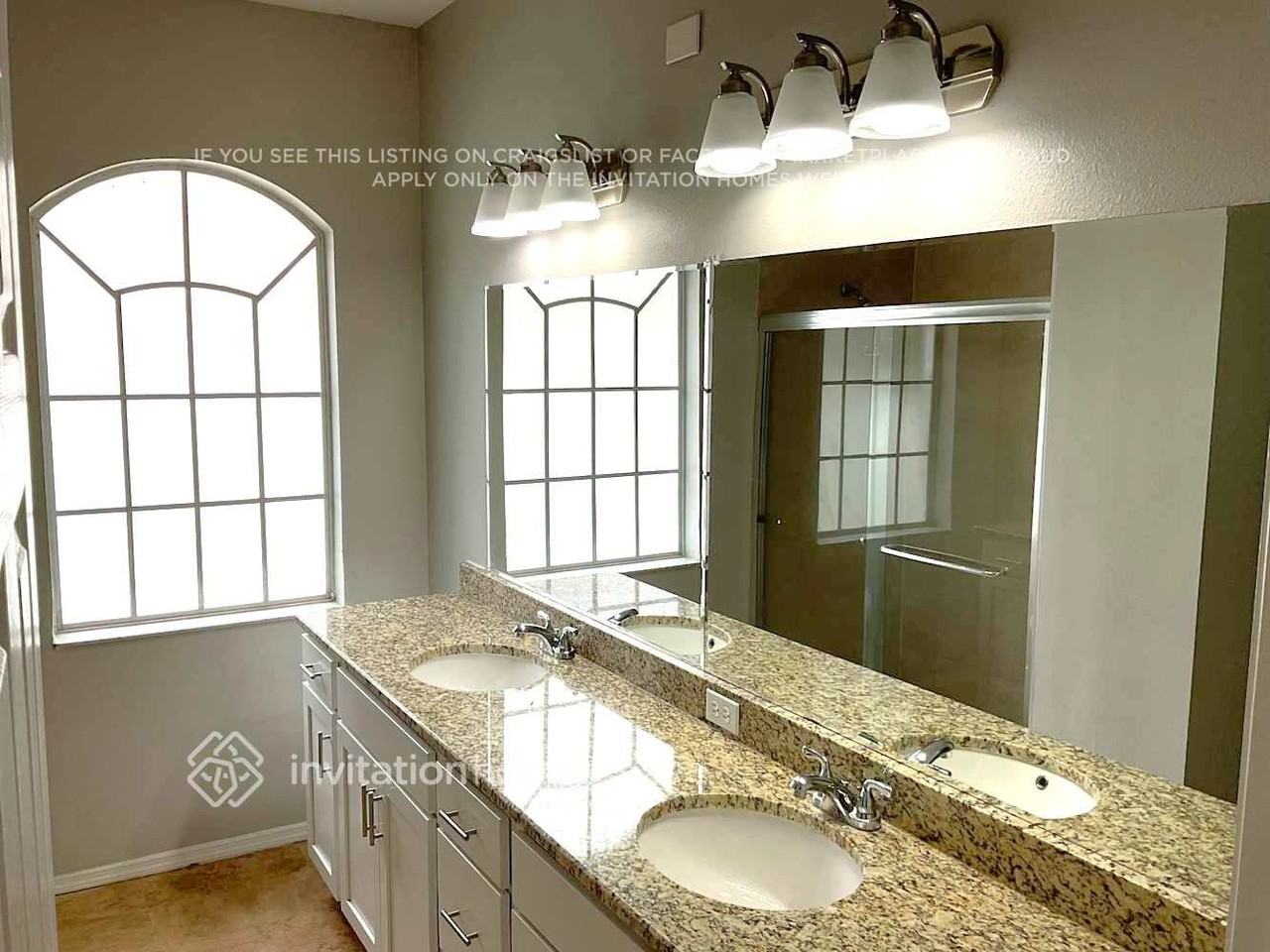 1952 Bridgeview Cir - Photo 6 of 9