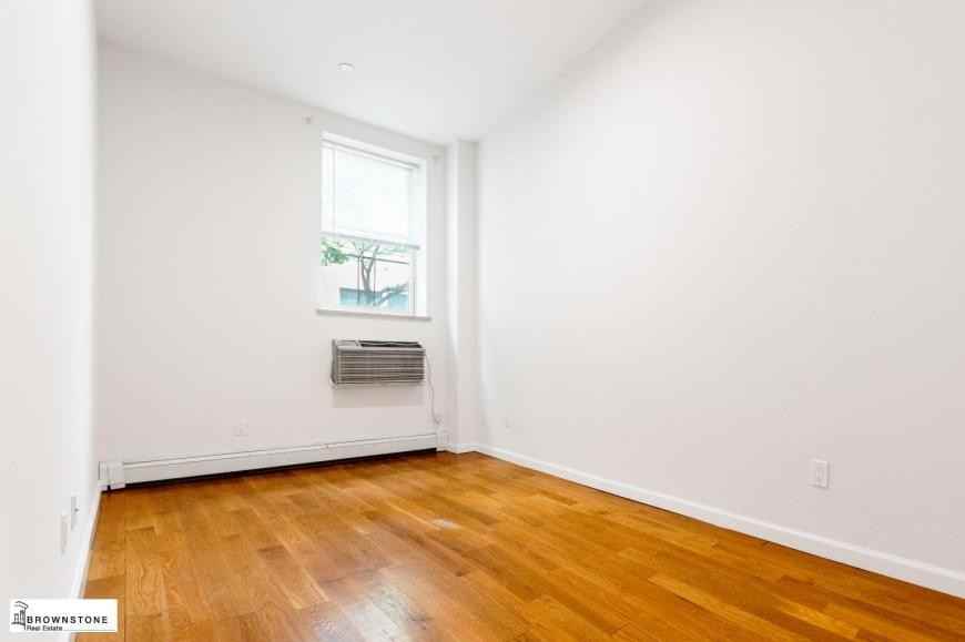 200 Sackett St - Photo 6 of 10