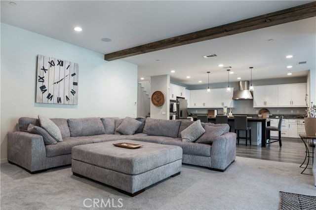 28604 Foothill Way - Photo 6 of 8