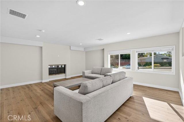 8398 Rudnick Ave - Photo 5 of 8