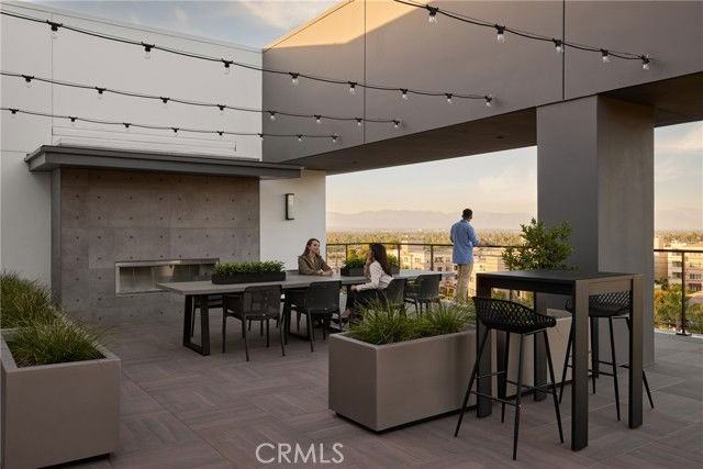 21010 Erwin St #439 - Photo 7 of 8