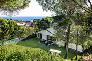 featured image of 18013 Sea Reef Dr