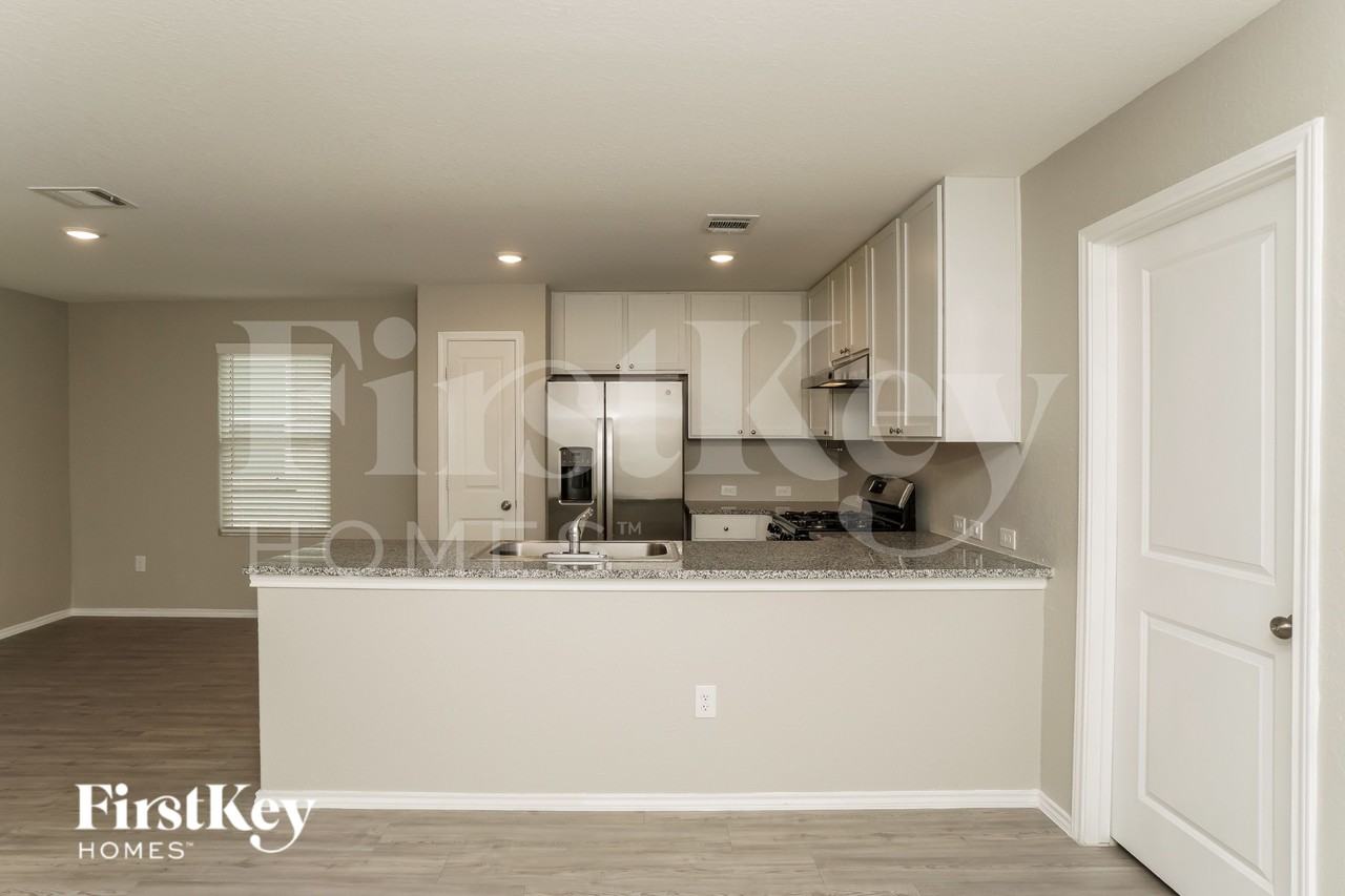 7262 Plow Run - Photo 7 of 19