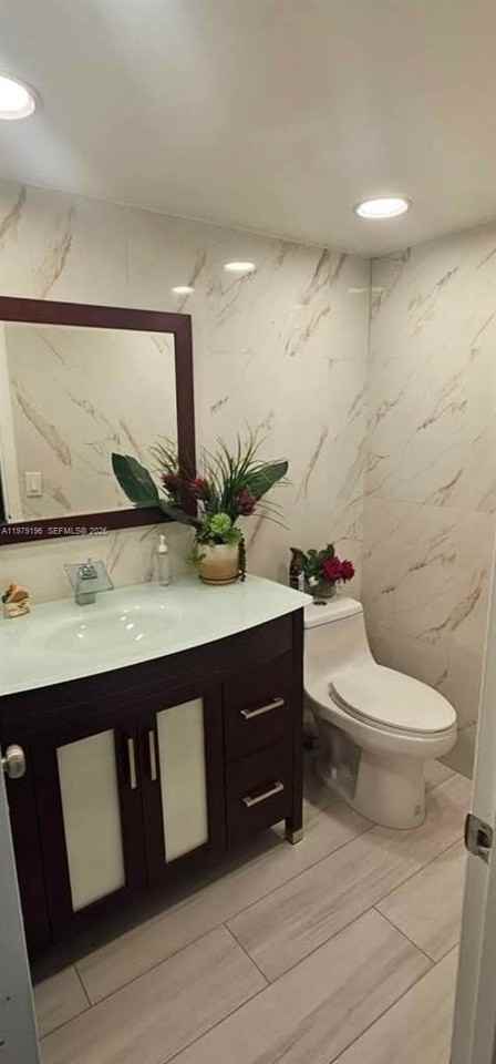 2821 Sw 87th Ave #812 - Photo 5 of 12